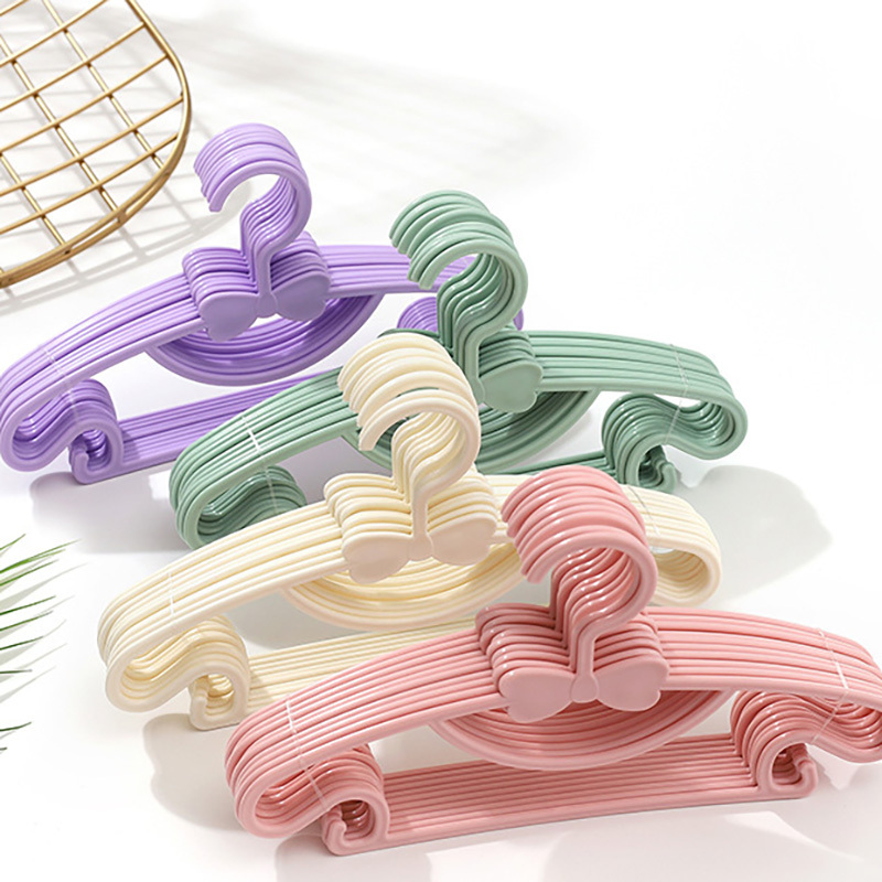 Baby Clothing Display - 10 Pieces of Children's Hangers, Portable